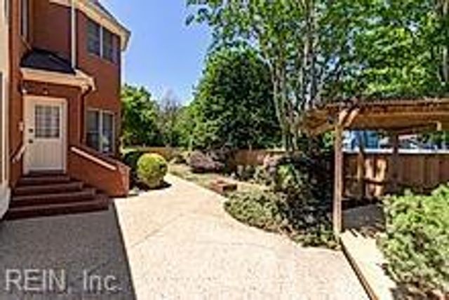 4636 Church Point PL, Virginia Beach, VA 23455