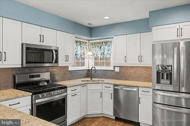 4533 DEEP CREEK WAY, Doylestown, PA 18902