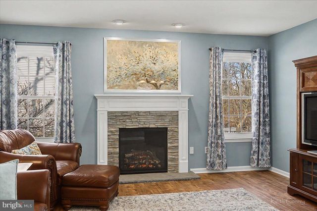 4533 DEEP CREEK WAY, Doylestown, PA 18902