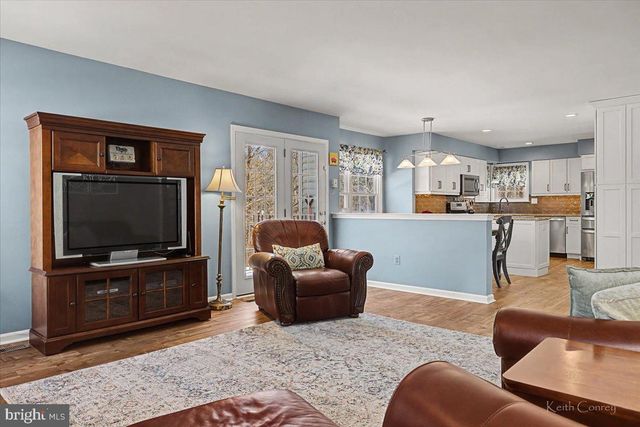 4533 DEEP CREEK WAY, Doylestown, PA 18902