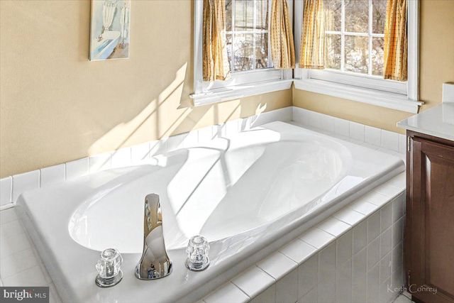 4533 DEEP CREEK WAY, Doylestown, PA 18902