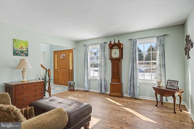 4533 DEEP CREEK WAY, Doylestown, PA 18902