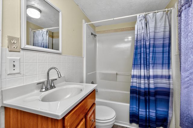 935 Keenon Road, Harrodsburg, KY 40330