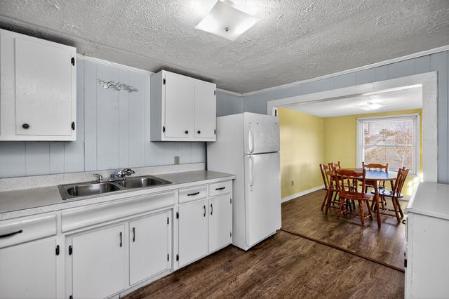 935 Keenon Road, Harrodsburg, KY 40330