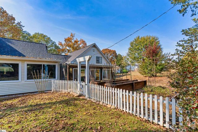 112 Stephens Circle, Piedmont, SC 29673