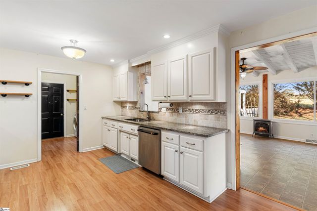 112 Stephens Circle, Piedmont, SC 29673