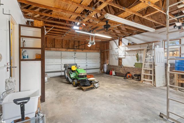 112 Stephens Circle, Piedmont, SC 29673