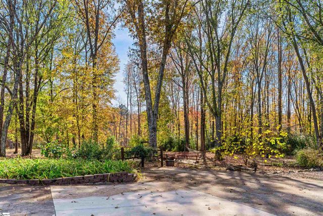 112 Stephens Circle, Piedmont, SC 29673