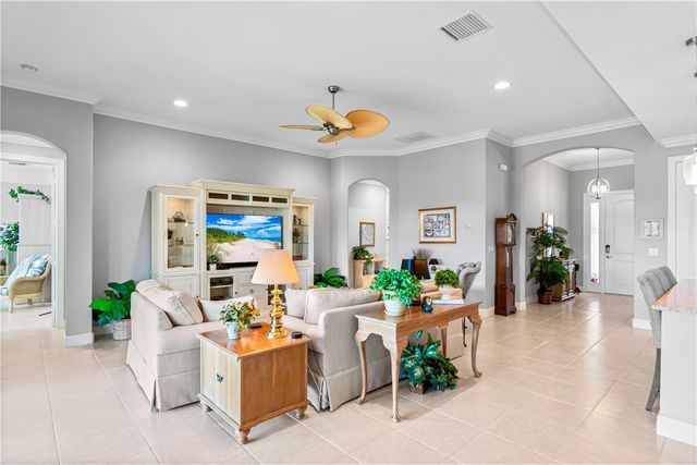 1646 Segovia Circle, Vero Beach, FL 32966