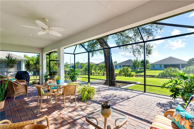 1646 Segovia Circle, Vero Beach, FL 32966