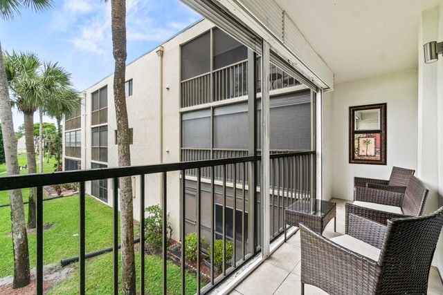 5370 LAS VERDES Circle 209, Delray Beach, FL 33484