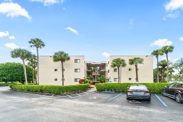 5370 LAS VERDES Circle 209, Delray Beach, FL 33484
