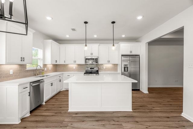 3461 Garden Club Drive, Bryant, AR 72022