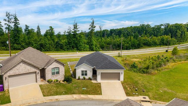 3461 Garden Club Drive, Bryant, AR 72022
