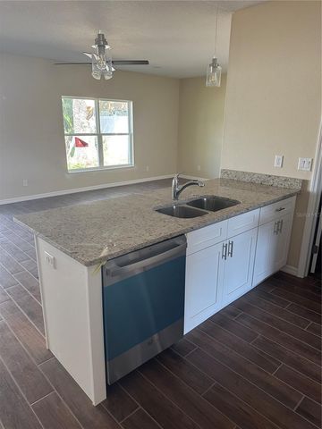 1072 BRIDLEWOOD WAY, Brandon, FL 33511