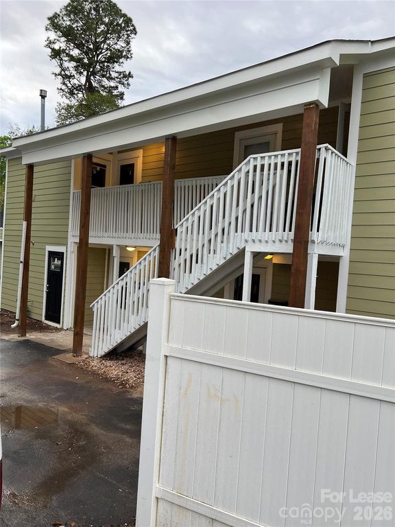 3805 Miriam Drive 6, Charlotte, NC 28205