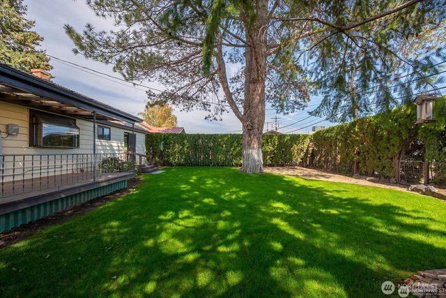 1134 SW C Street, Ephrata, WA 98823