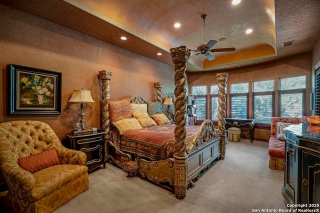 7 E Park Mountain, San Antonio, TX 78255