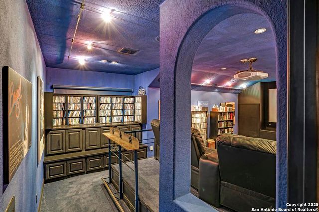 7 E Park Mountain, San Antonio, TX 78255