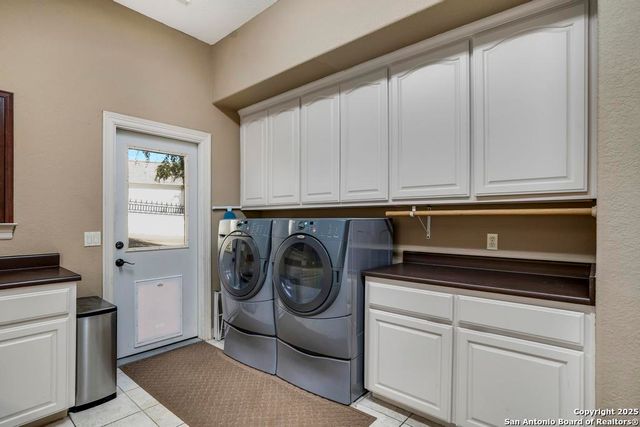 7 E Park Mountain, San Antonio, TX 78255