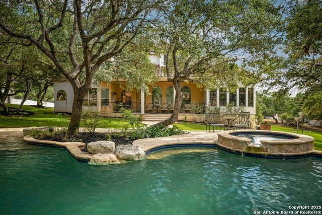 7 E Park Mountain, San Antonio, TX 78255