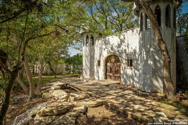 7 E Park Mountain, San Antonio, TX 78255