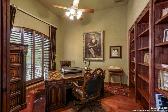 7 E Park Mountain, San Antonio, TX 78255