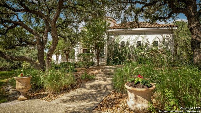 7 E Park Mountain, San Antonio, TX 78255