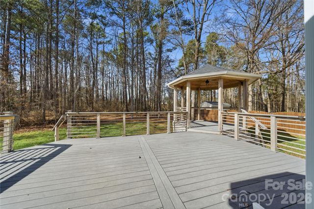 1378 The Crossing Drive, Rock Hill, SC 29732