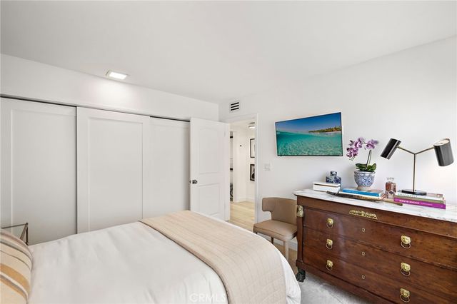 21703 Ocean Vista 101-A, Laguna Beach, CA 92651