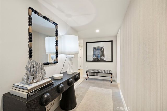 21703 Ocean Vista 101-A, Laguna Beach, CA 92651