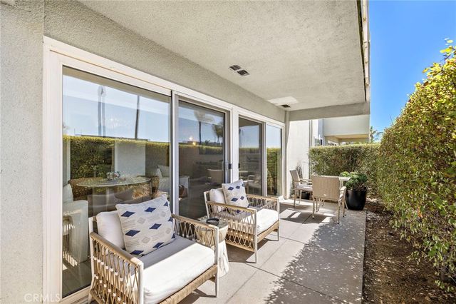 21703 Ocean Vista 101-A, Laguna Beach, CA 92651