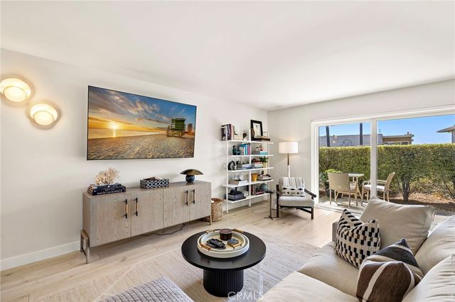 21703 Ocean Vista 101-A, Laguna Beach, CA 92651
