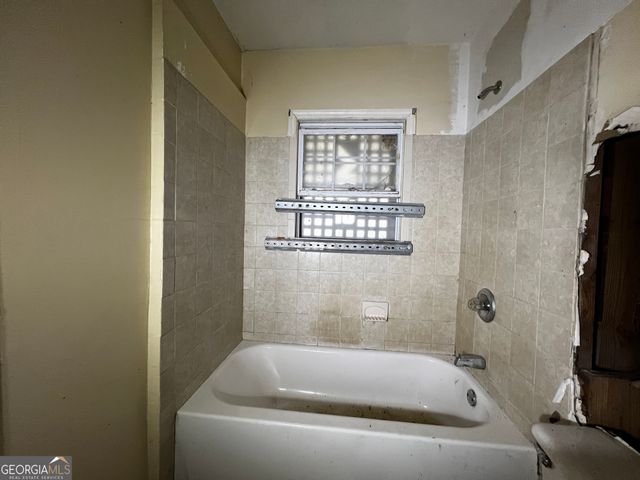 4256 Lindsey Drive, Decatur, GA 30035