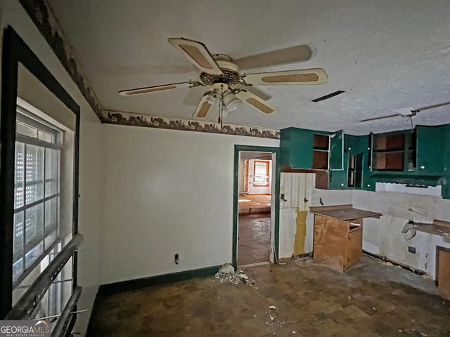 4256 Lindsey Drive, Decatur, GA 30035