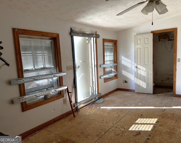 4256 Lindsey Drive, Decatur, GA 30035