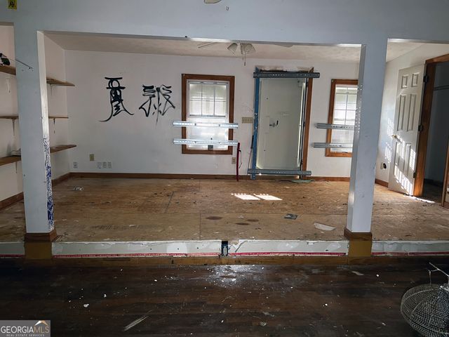 4256 Lindsey Drive, Decatur, GA 30035