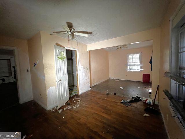 4256 Lindsey Drive, Decatur, GA 30035