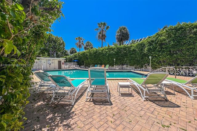 1881 Washington Ave 4B, Miami Beach, FL 33139