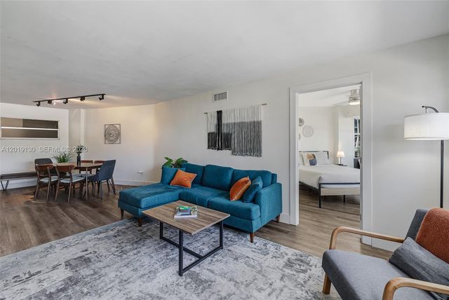 1881 Washington Ave 4B, Miami Beach, FL 33139