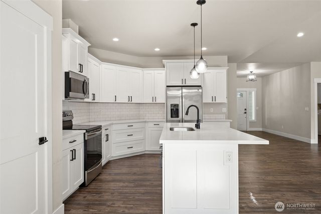 5144 Victory Drive SW, Port Orchard, WA 98367