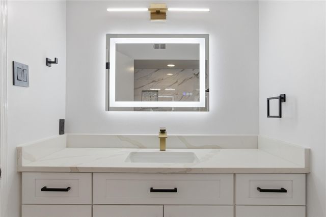 811 Lovett Boulevard 21, Houston, TX 77006