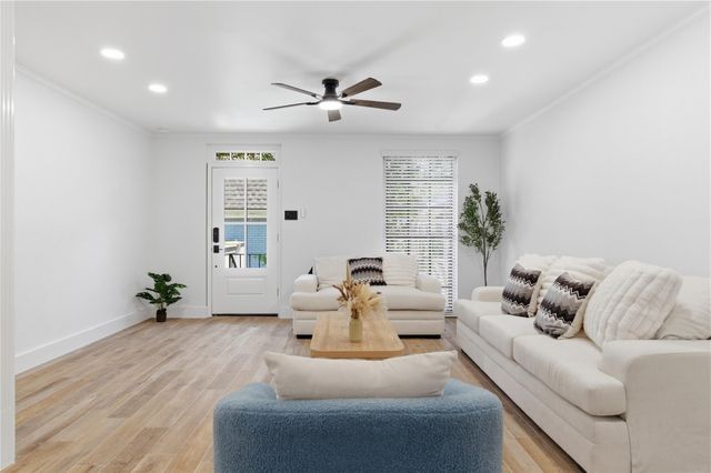 811 Lovett Boulevard 21, Houston, TX 77006