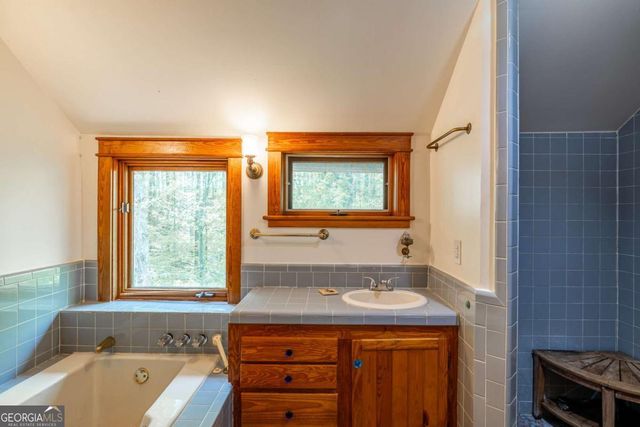 150 Hidden Hills Lane, Athens, GA 30605