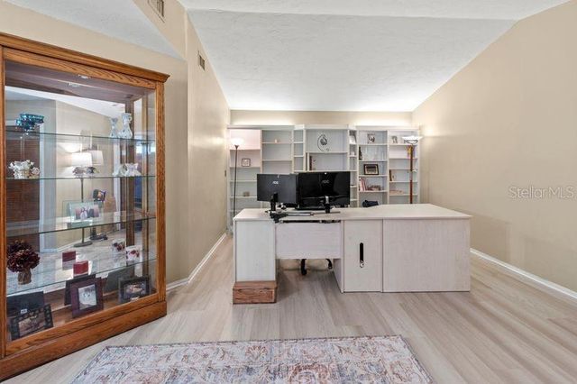 7006 41ST AVENUE E, Bradenton, FL 34208
