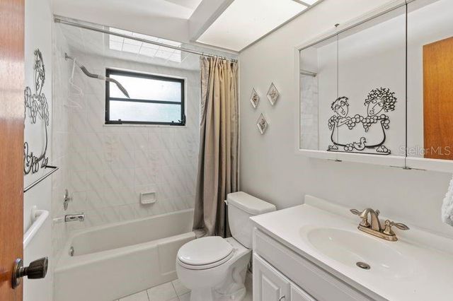 7006 41ST AVENUE E, Bradenton, FL 34208