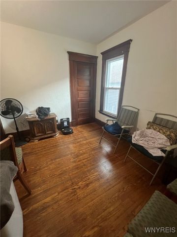 28 Briggs Avenue, Buffalo, NY 14207