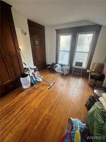 28 Briggs Avenue, Buffalo, NY 14207