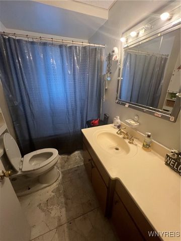 28 Briggs Avenue, Buffalo, NY 14207