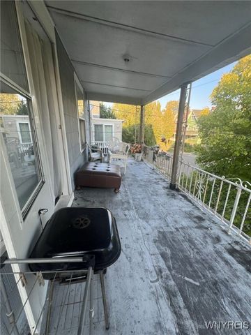 28 Briggs Avenue, Buffalo, NY 14207